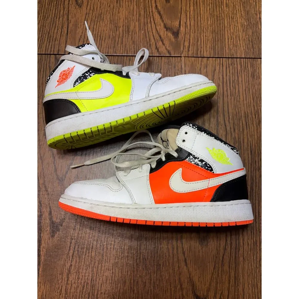 Nike Air Jordan 1 Mid GS Composition Notebook Volt and Orange Size 5Y - Picture 11 of 16